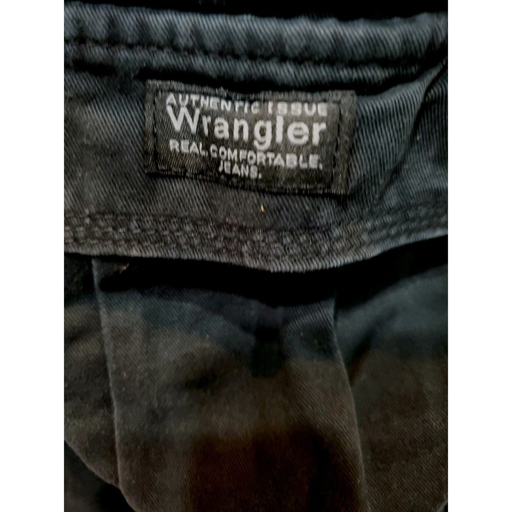 EUC Wrangler Pants Men 42x30 Black Relaxed Cargo Utility Authentic Issue - Picture 4 of 5